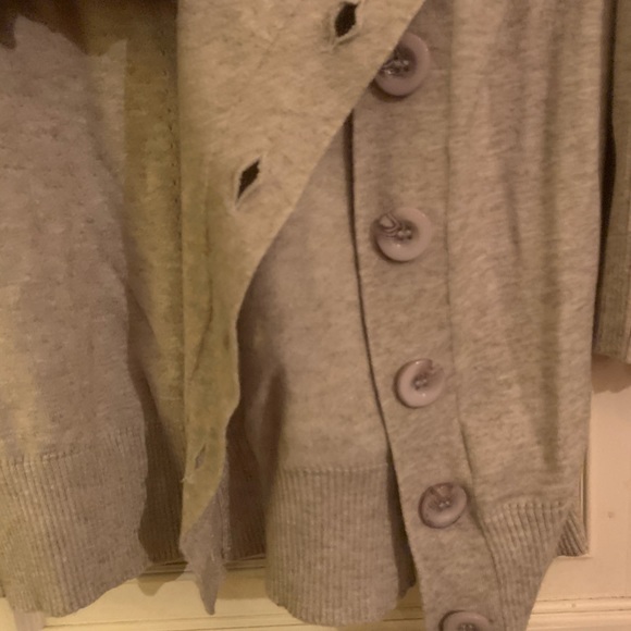 Beige turtle neck - Picture 3 of 4